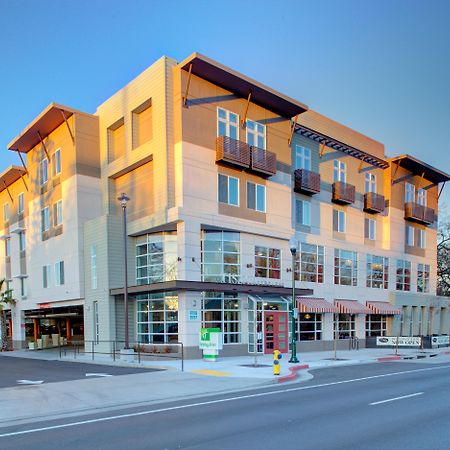 Holiday Inn Windsor - Wine Country By Ihg Kültér fotó